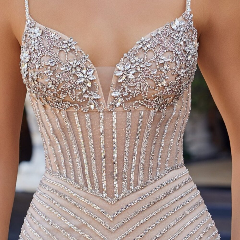 New Campagne Beads Embellished Evening Gown w/ Tulle Skirt & Leg Slit NX A1746 - Picture 5 of 11